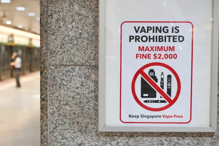 Singapore vape laws to tackle e-vaporisers and etomidate-laced Kpods