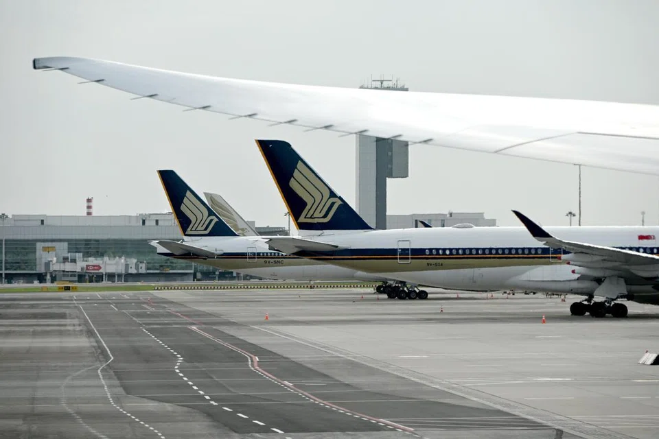 Singapore Airlines aircraft as the carrier reports Q3 earnings and record revenue