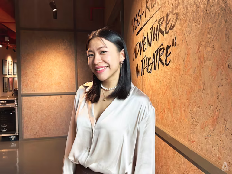 Nathania Ong as Elle Woods in Legally Blonde musical