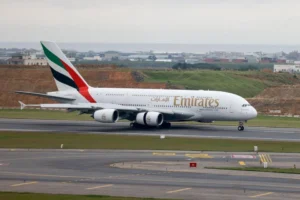 Emirates aircraft at Dubai International Airport during disruptions linked to the Gulf war
