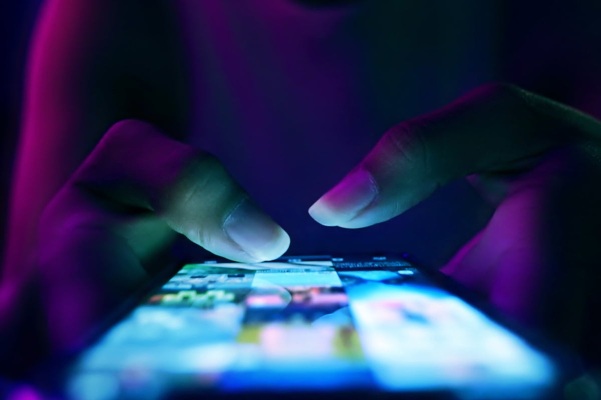 Britain's Top Crime Agencies Back Social Media Ban for Under-16s, Citing Decades of Corporate Negligence