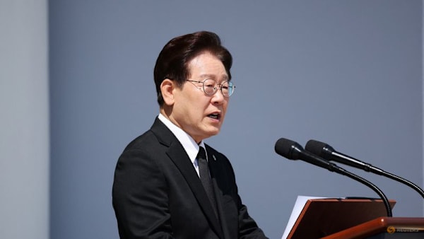 South Korea's Lee Vows to Share Semiconductor Windfall, Accelerate AI Integration