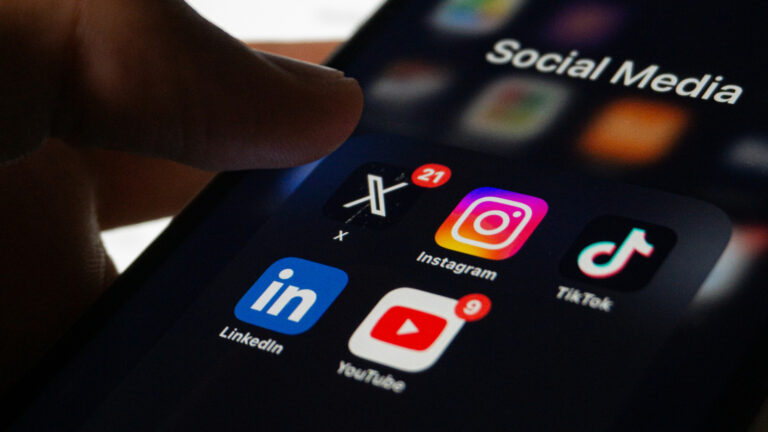 UAE Sets Minimum Age of 15 for Social Media Access in Landmark Digital Safety Regulation