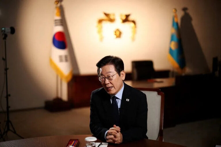 South Korea's Lee Jae Myung Backs Four-Year Presidency With Re-election Rights and Parliamentary Power Shift