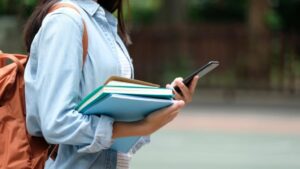 The Philippines' Social Media Ban for Minors: A Blunt Instrument for a Precise Problem