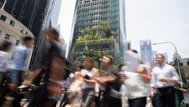 Singapore Mandates Certified HR Professionals in Large Firms by 2028, Pushes People-First AI Agenda